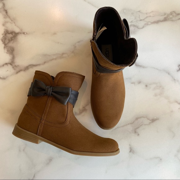 UGG Cognac Joanie Bow Faux Leather Bootie Kids Size 5 Womens Size 7 - Picture 9 of 16